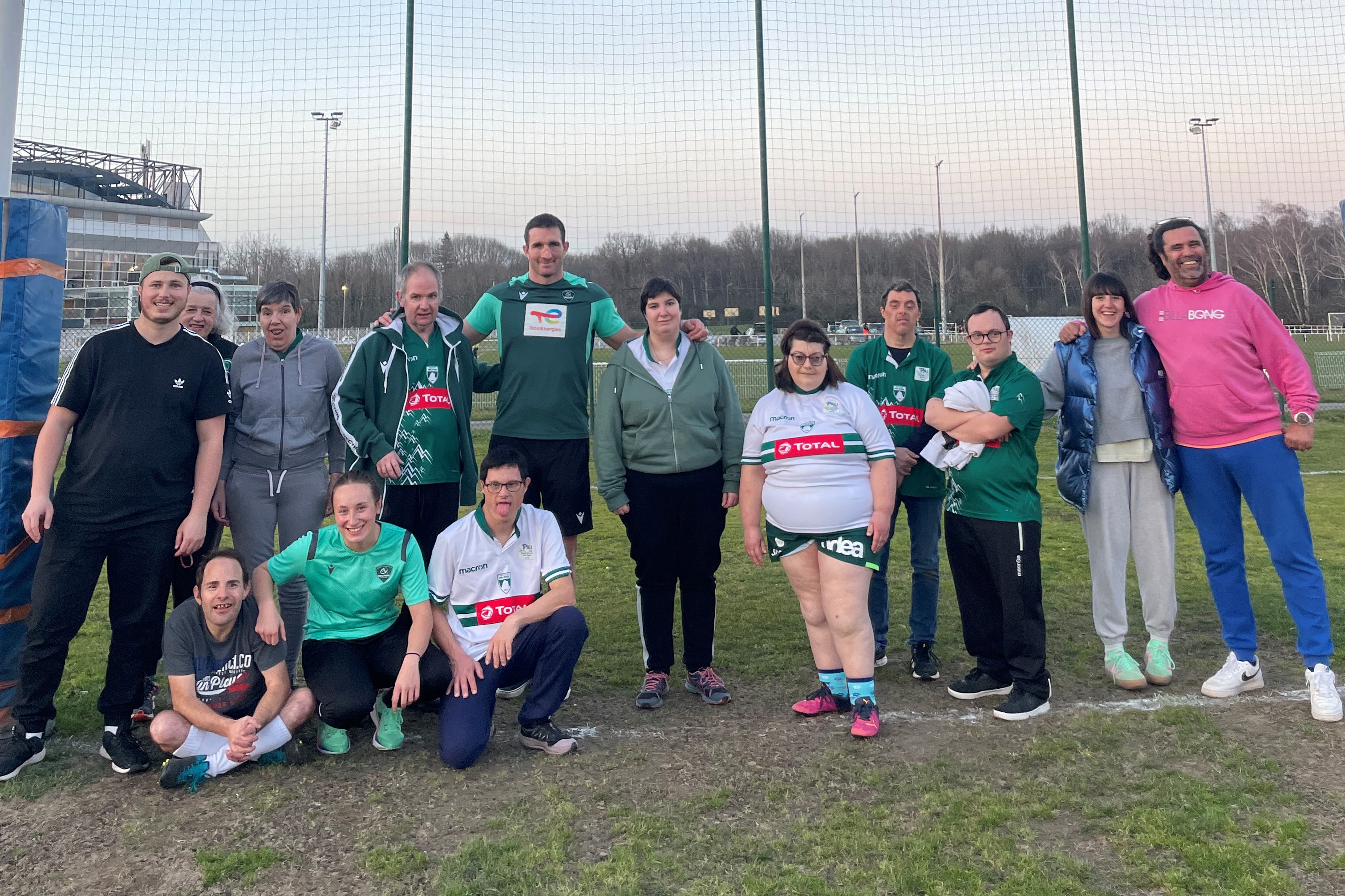 La Section Paloise soutient le sport adapté à travers le rugby