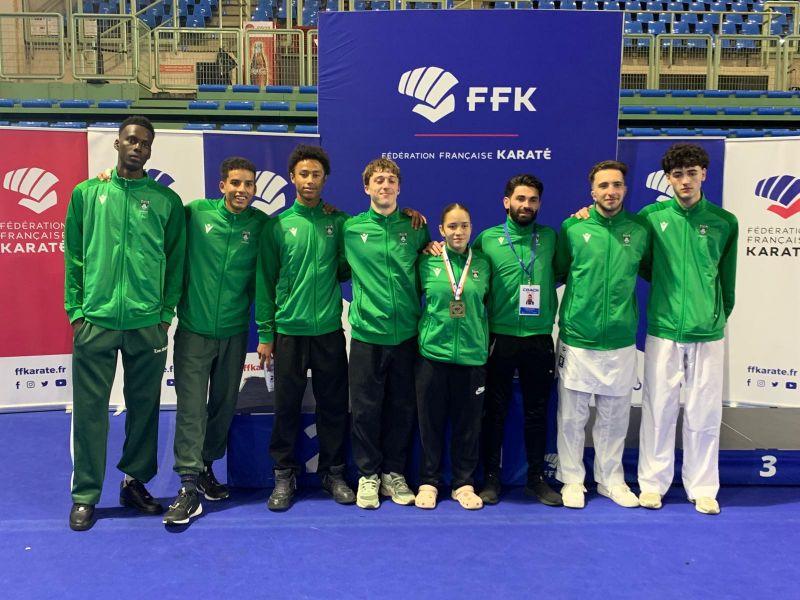 Open de France Combat Norris - 25 et 26 Octobre 2025 à Villebon sur Yvette (91) - Les compétiteurs avec leur Coach Kévin TAVARES LOPES